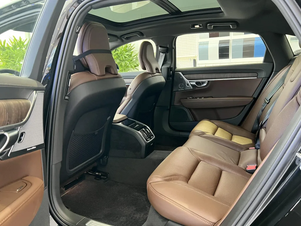 xe volvo s90 ultra B6 s2