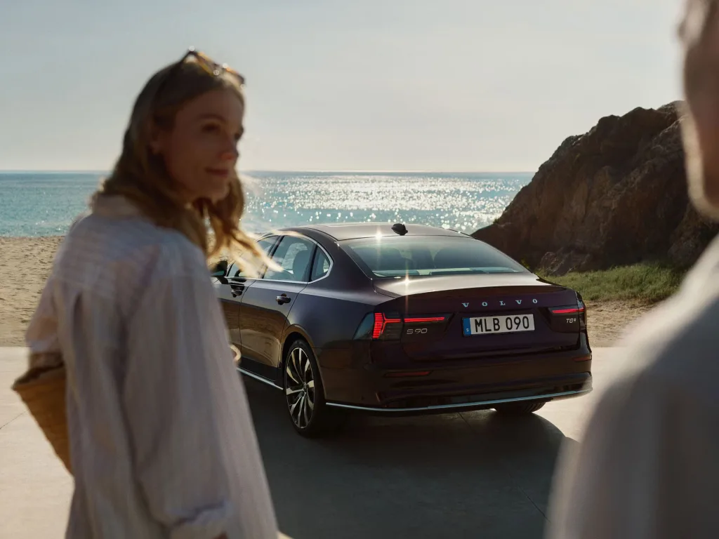 volvo-s90-ultra-1