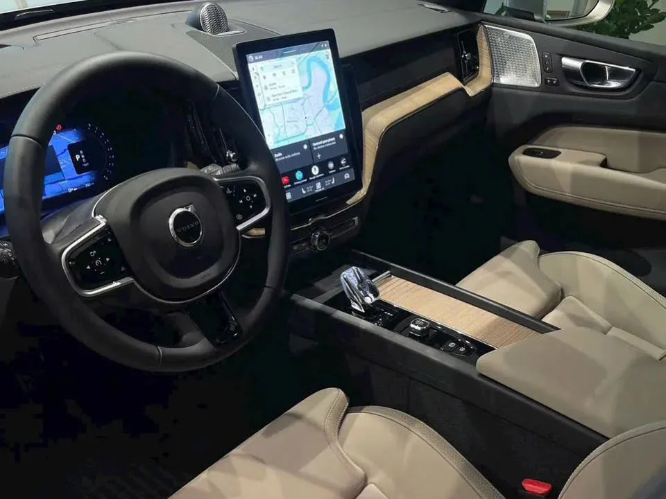 volvo-xc60-ultra-7